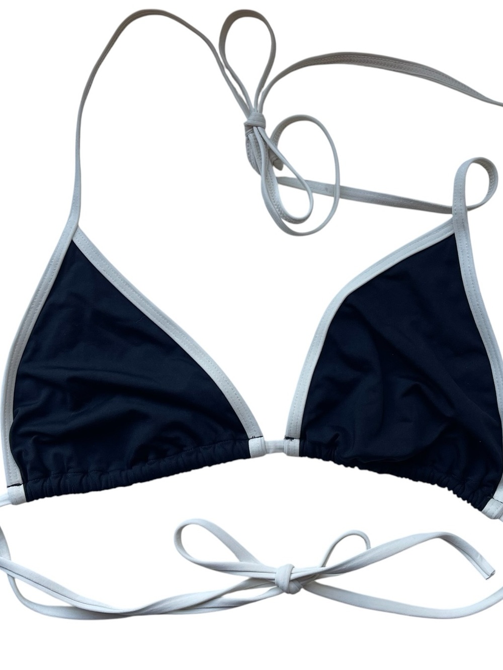 String Bikini - Picture 2 of 7